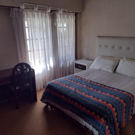 Hotel Aeropuerto Ezeiza Casa De Mr Monte Grande Kültér fotó